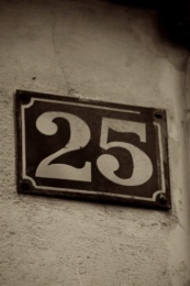 25-2_sepia